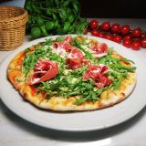 32 cm Pizza Prosciutto Crudo - rajčata, mozzarella, rukola, sušená šunka, parmazán
